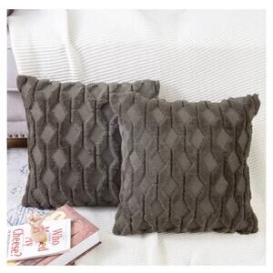 MADIZZ Decorative Throw Pillow Covers Faux Fur Velvet 20” Set/2